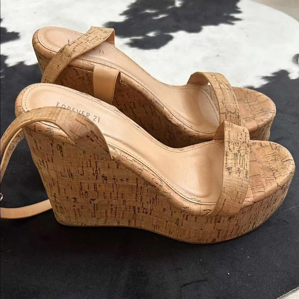 Forever 21 Cork Platform wedge Sandals - Picture 2 of 4